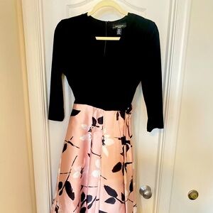 R&M Richards dress pink/black size 10P (with belt)